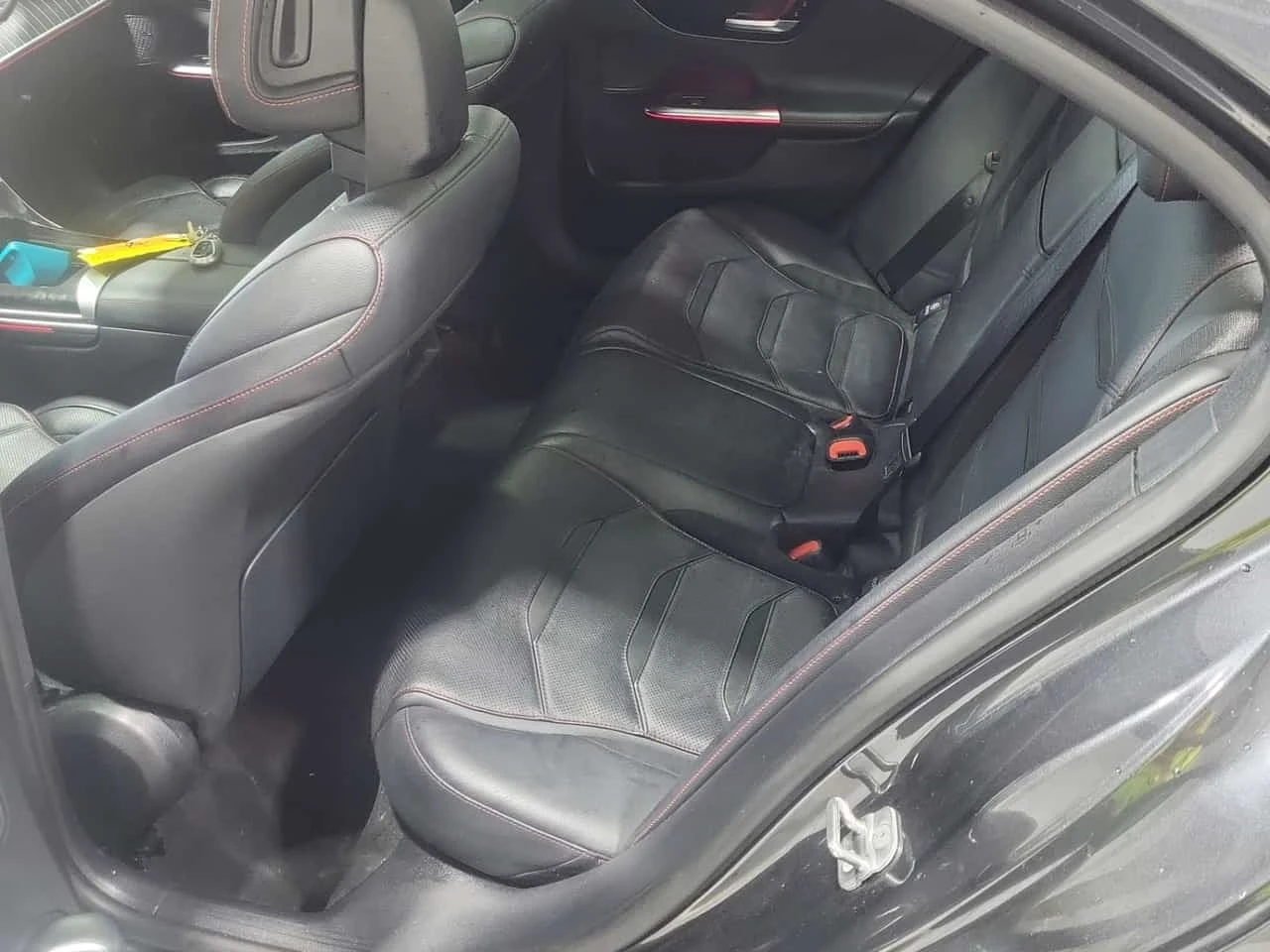 Mercedes-Benz C 43 AMG  С УДАР / ЦЕНА ДО БЪЛГАРИЯ , снимка 12 - Автомобили и джипове - 56316265
