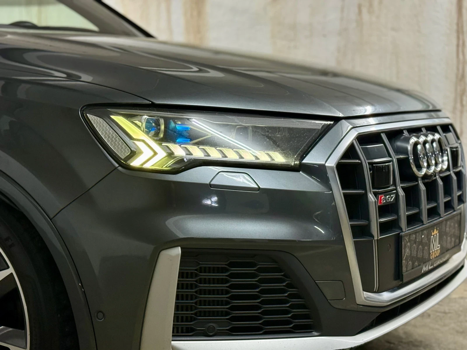 Audi SQ7 V8 FULL, снимка 15 - Автомобили и джипове - 56652116