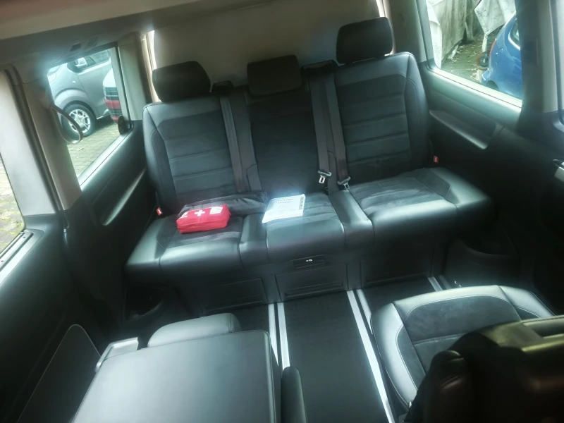 VW Multivan Bulli 2.0 DSG, снимка 7 - Бусове и автобуси - 52398141