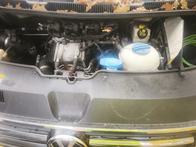 VW Multivan Bulli 2.0 DSG, снимка 13 - Бусове и автобуси - 52398141