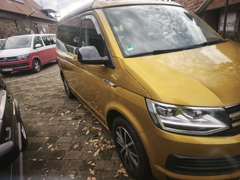 VW Multivan Bulli 2.0 DSG, снимка 2 - Бусове и автобуси - 52398141