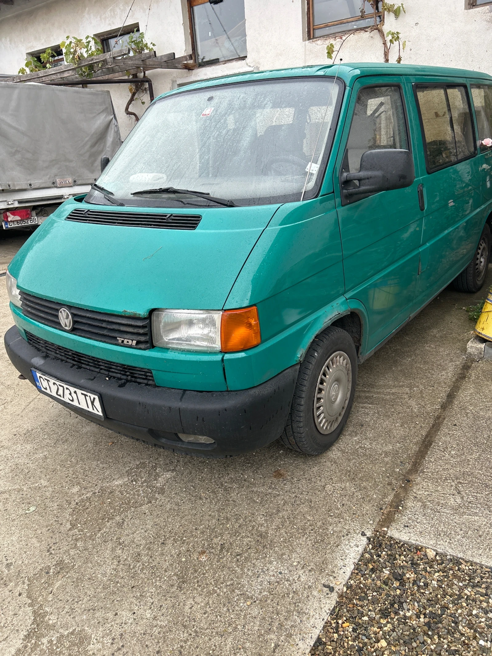 VW T4 2.5 tdi, снимка 2 - Бусове и автобуси - 56462702