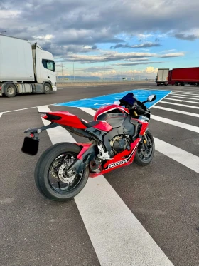 Honda Cbr 1000RR Fireblade, снимка 9