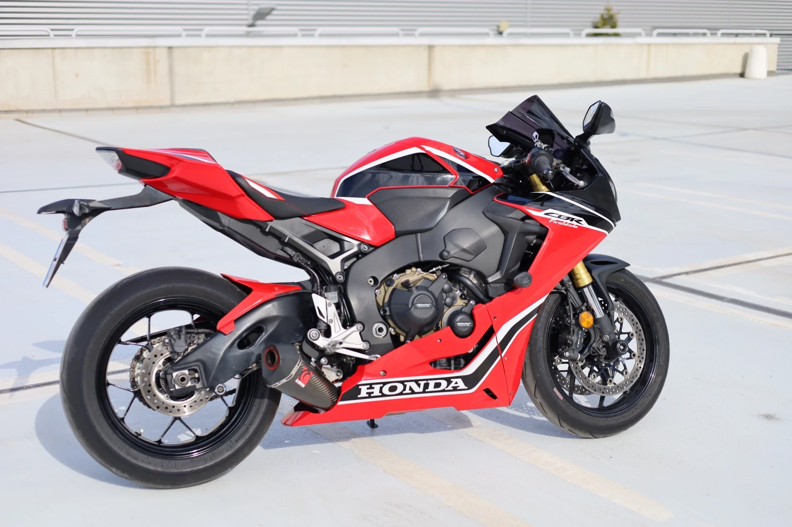 Honda Cbr 1000RR Fireblade, снимка 9 - Мотоциклети и мототехника - 54161664