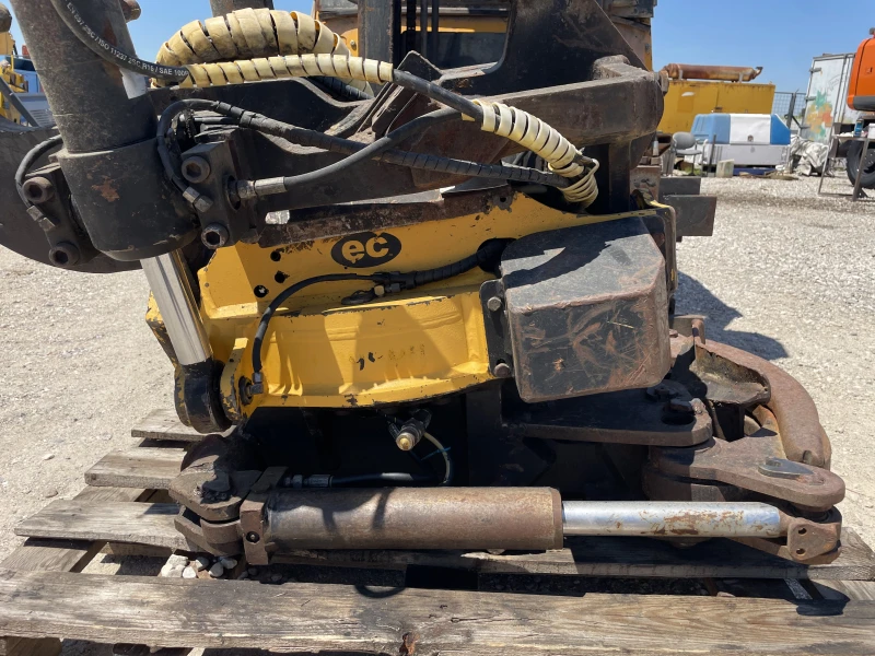 Допълнително оборудване Друг вид TILTROTATOR ЗА 15-25 ТОНЕН БАГЕР, снимка 5 - Индустриална техника - 50713326