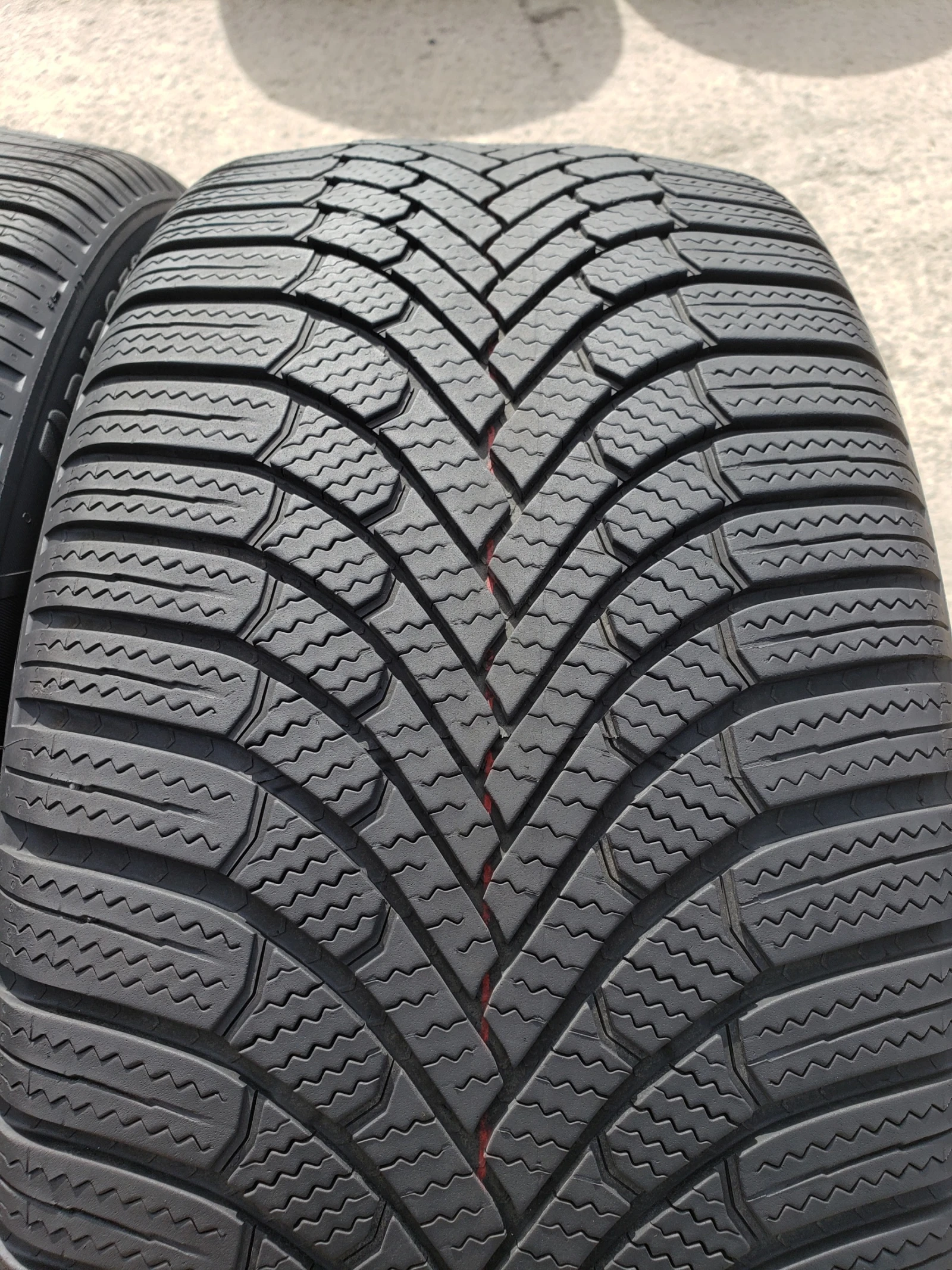 Гуми Зимни 255/45R20