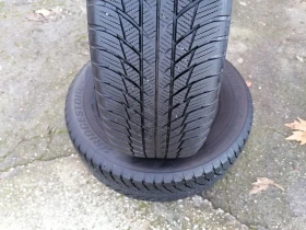 Гуми Зимни 205/65R16, снимка 2 - Гуми и джанти - 48650899