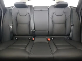 Volvo V90 B4/PLUS-BRIGHT/197HP/MEMO/360/H&K/NAVI/LED/313gpr, снимка 9