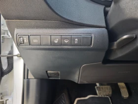 Toyota Corolla Touring Sport, 1.8 Hybrid, ГАРАНЦИОННА, снимка 11