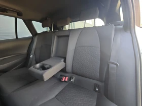 Toyota Corolla Touring Sport, 1.8 Hybrid, ГАРАНЦИОННА, снимка 15