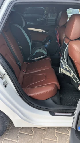 Audi A4 2.0 TDI, снимка 13