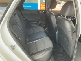 Kia Ceed 1.6CRDI Concept* Камера* Navi* Lane assist* EURO 6 - 19950 лв. - 33768075 12