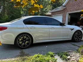 BMW M5  * * CARFAX * *   * *  | Mobile.bg    5