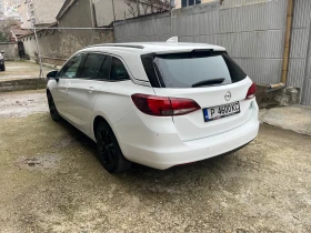 Opel Astra Sport Tourer , снимка 3