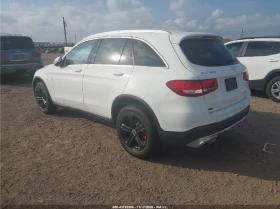 Mercedes-Benz C 300 Подгрев* Keyless* Камера* Панорама - 14500 € / 28359.53 лв. - 39962684 4