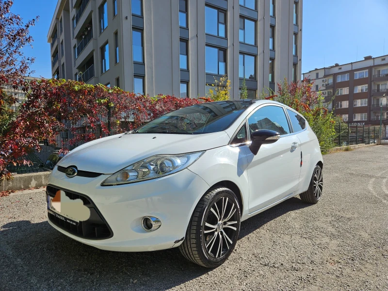 Ford Fiesta Платиниум, снимка 3 - Автомобили и джипове - 47634801