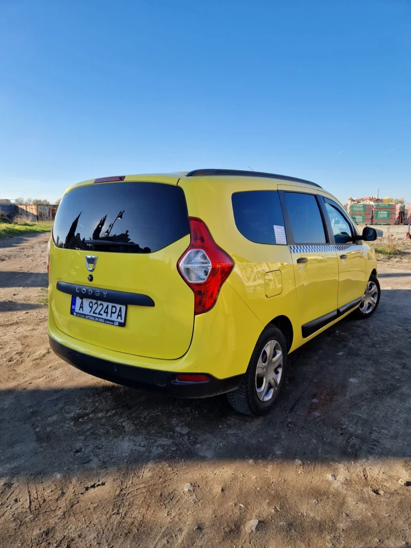 Dacia Lodgy Заводска газ, снимка 2 - Автомобили и джипове - 48025352