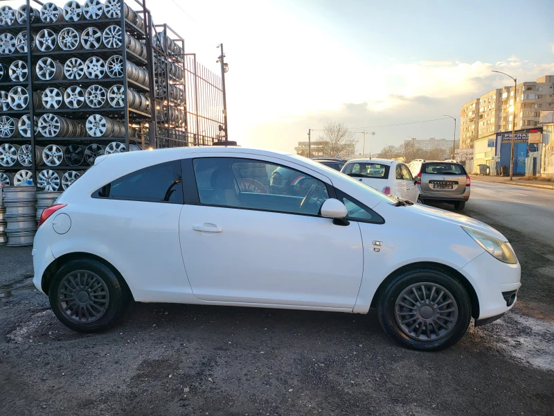 Opel Corsa 1.3EcoFlex, снимка 11 - Автомобили и джипове - 48990913