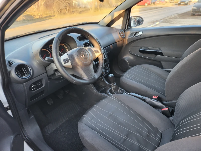 Opel Corsa 1.3EcoFlex, снимка 14 - Автомобили и джипове - 48990913