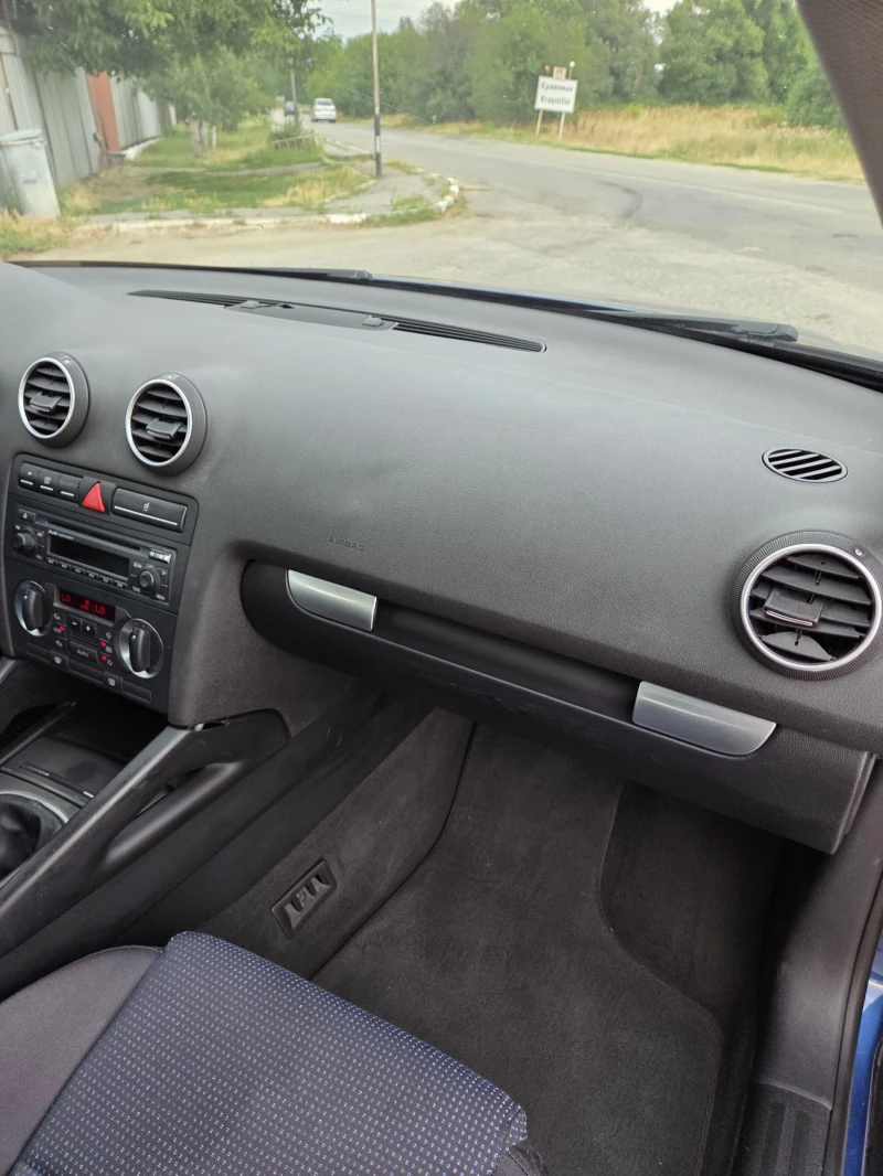 Audi A3 2.0д, снимка 11 - Автомобили и джипове - 52580575