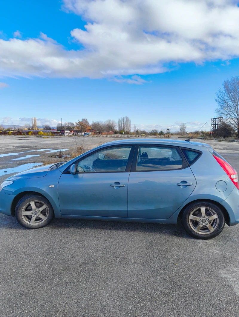 Hyundai I30, снимка 2 - Автомобили и джипове - 52914539