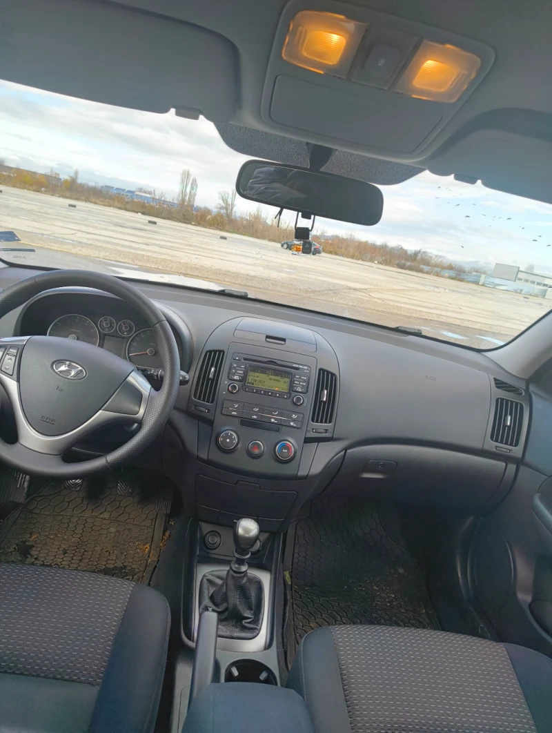 Hyundai I30, снимка 11 - Автомобили и джипове - 52914539