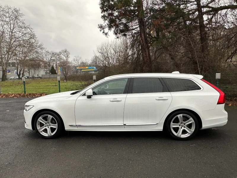 Volvo V90 D4, снимка 6 - Автомобили и джипове - 53289252
