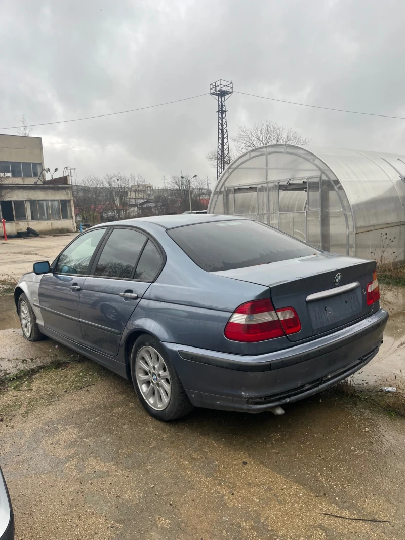 BMW 320, снимка 8 - Автомобили и джипове - 53434030