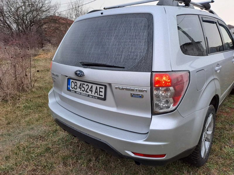 Subaru Forester 2011, снимка 2 - Автомобили и джипове - 53500489