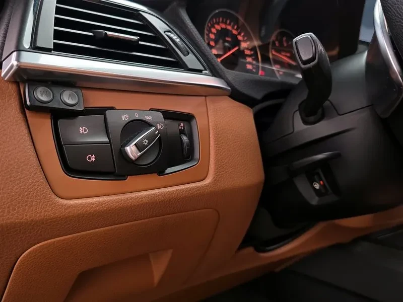 BMW 420 D Luxury Coupe, снимка 16 - Автомобили и джипове - 54212000