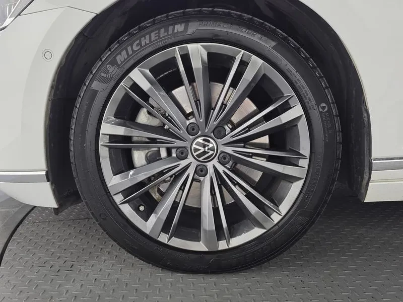 VW Passat  2.0 Tdi 4�4 Prestige | Mobile.bg � ����������� 5