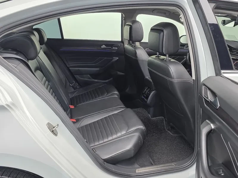VW Passat  2.0 Tdi 4�4 Prestige | Mobile.bg � ����������� 12