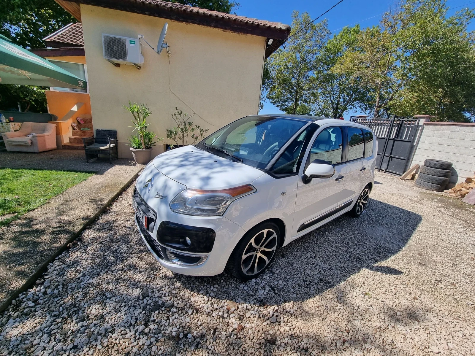 Citroen C3 Picasso EXCLUSIVE, снимка 1