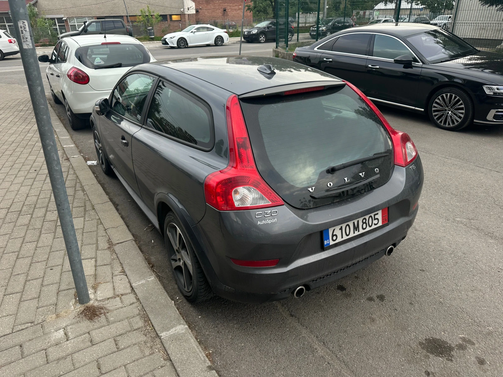 Volvo C30 T5 2.5 20V Бензин Фейслифт - изображение 4