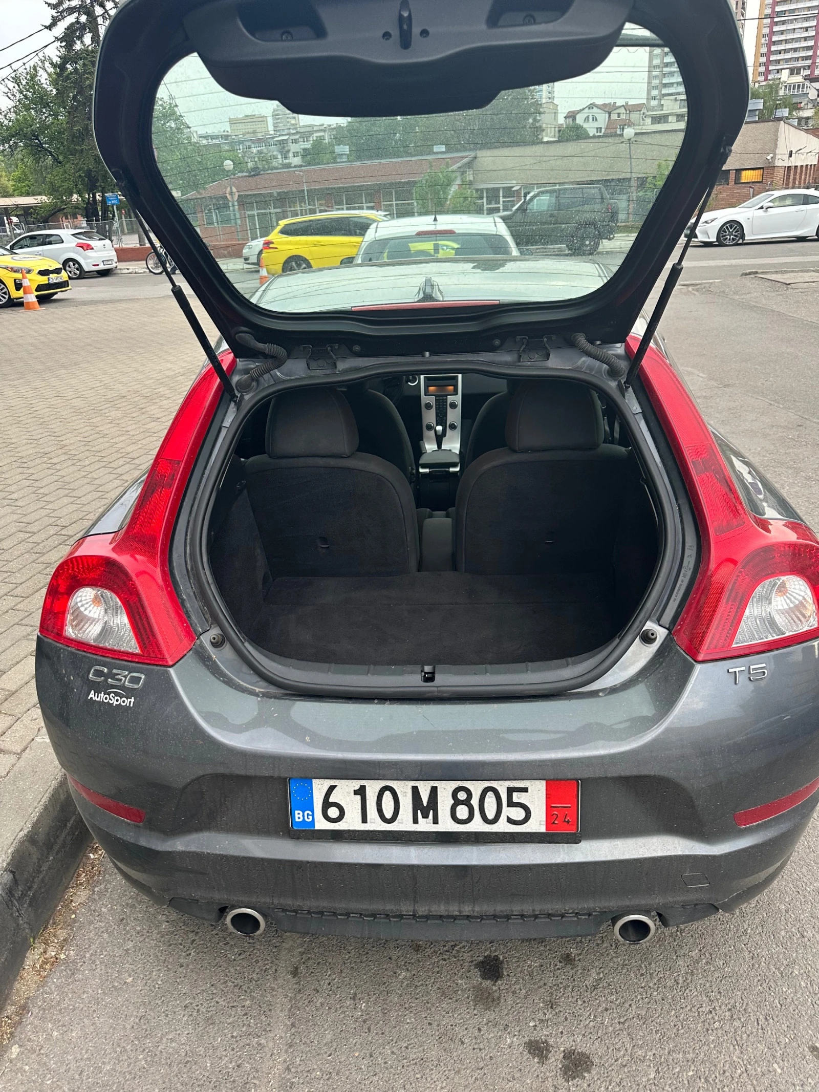 Volvo C30 T5 2.5 20V Бензин Фейслифт - изображение 5