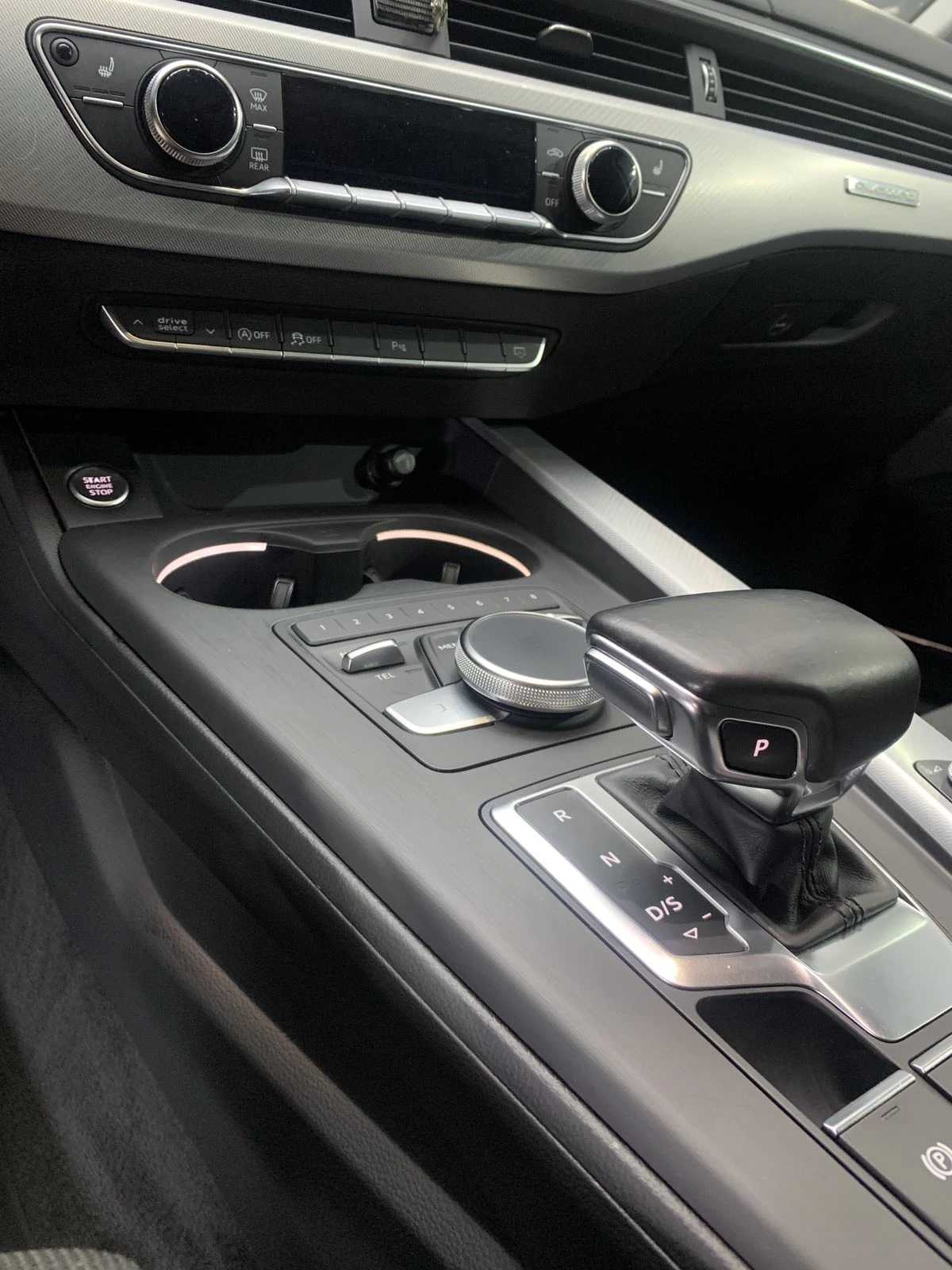 Audi A4 | Mobile.bg   14