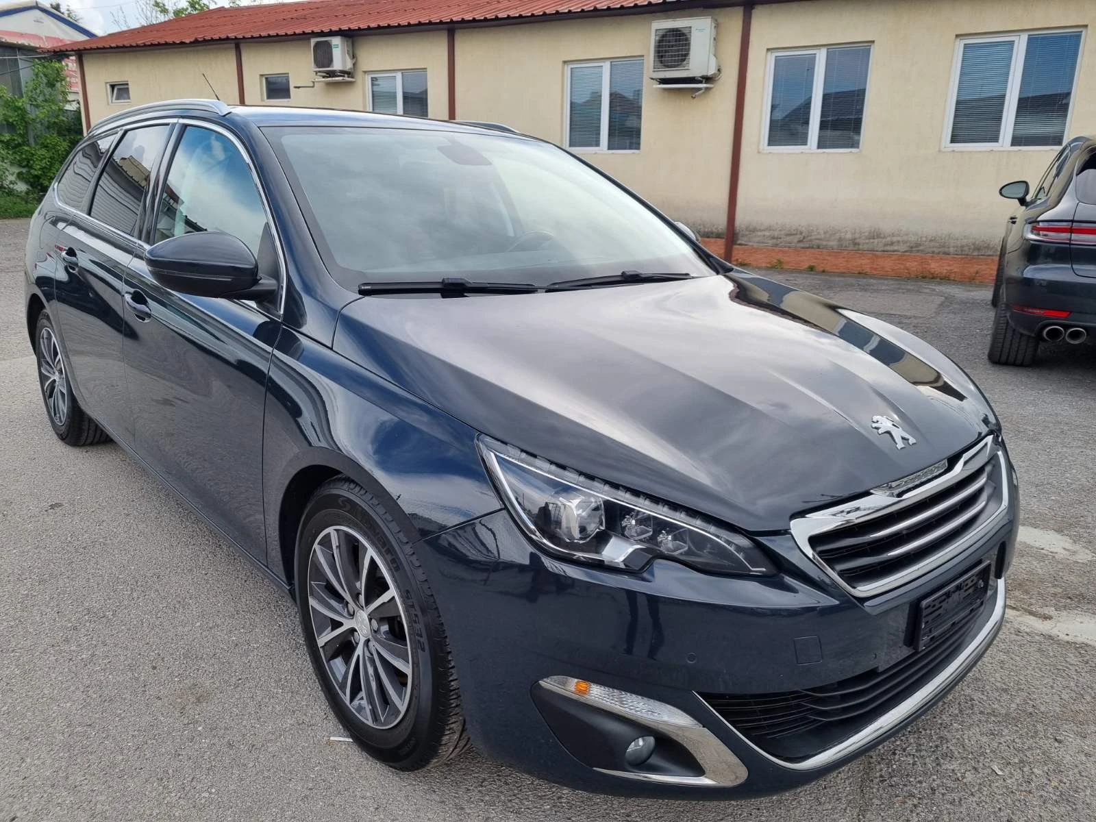 Peugeot 308 2.0HDI-150к.с 6-СКОРОСТИ ALLURE  - изображение 4