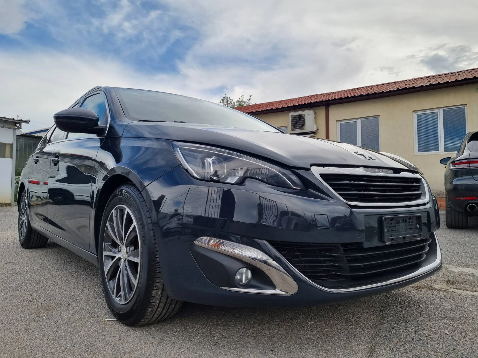 Peugeot 308 2.0HDI-150к.с 6-СКОРОСТИ ALLURE  - изображение 3