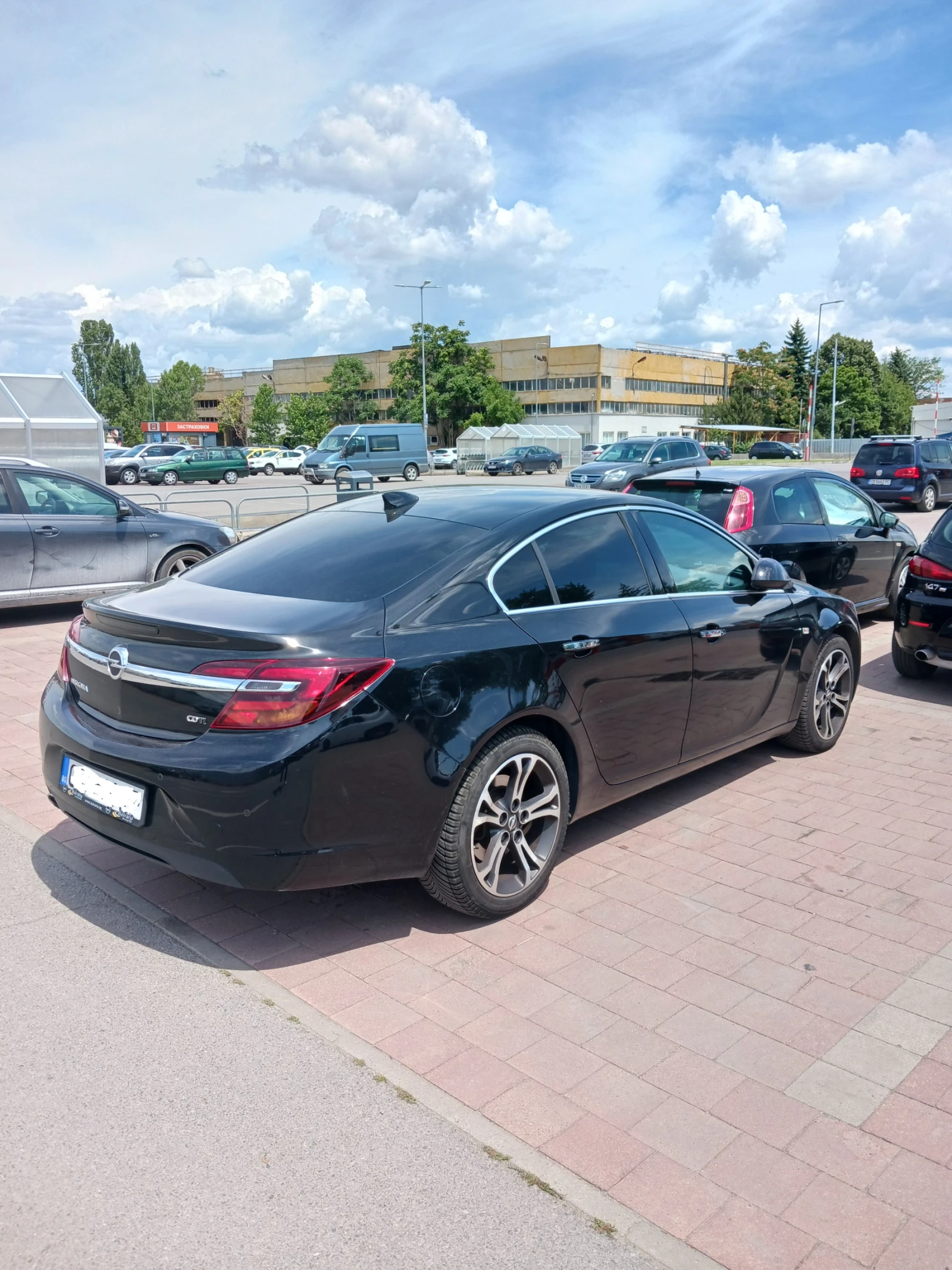 Opel Insignia 2.0 CDTI 170к.с. Първи собственик - изображение 5