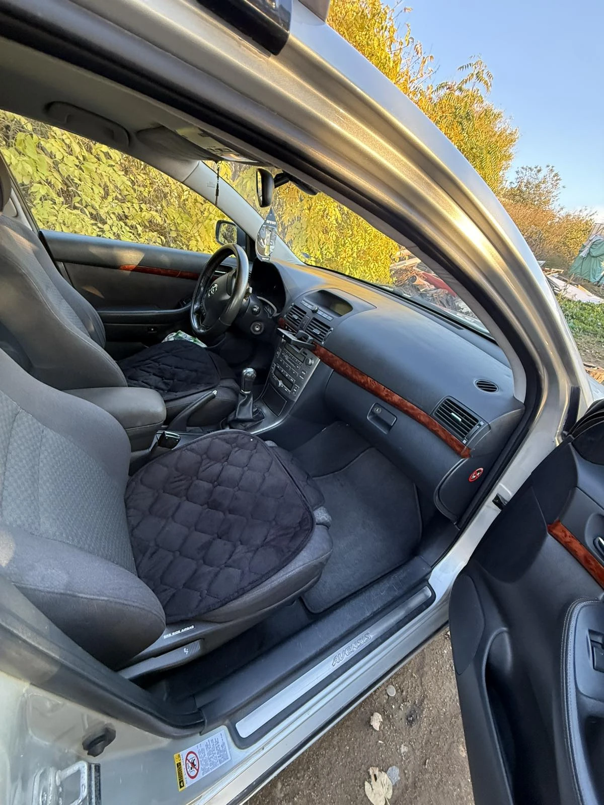 Toyota Avensis  - изображение 6