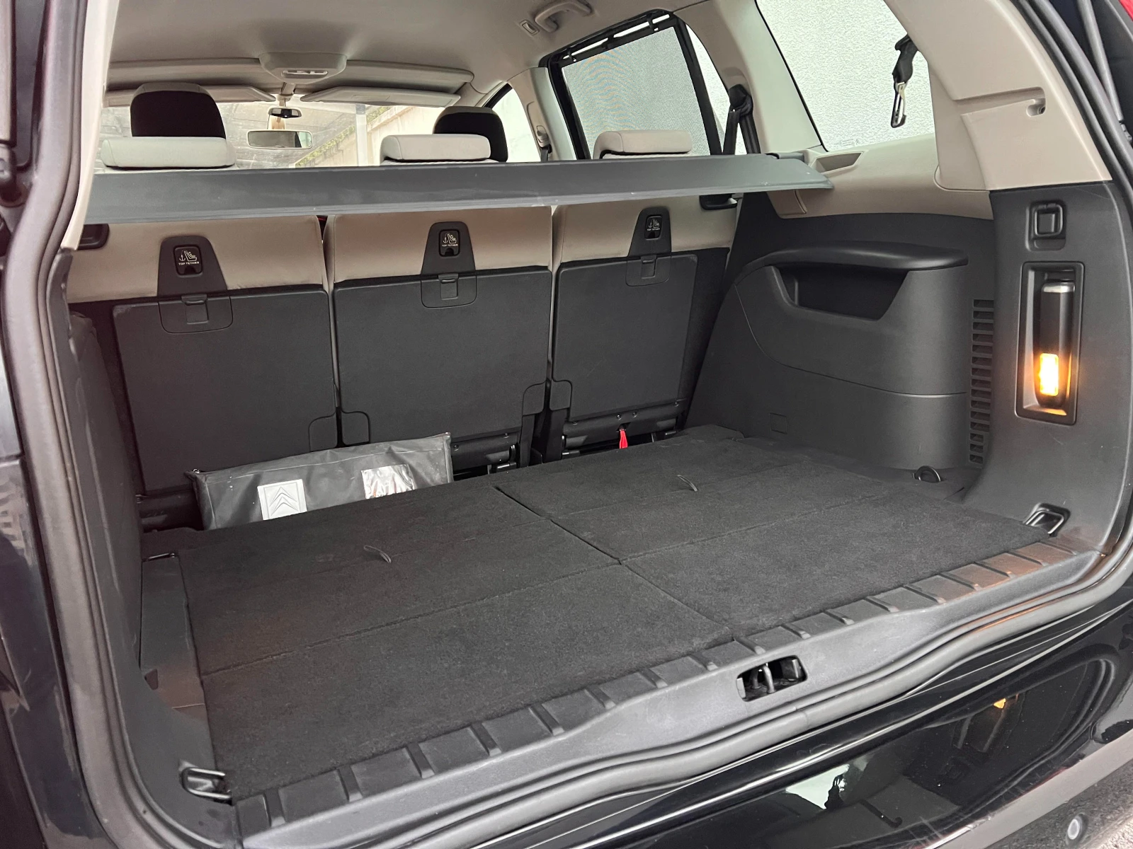 Citroen C4 Picasso Grand 1.8i 125�.�. �������� ������� ���������� | Mobile.bg � ����������� 13