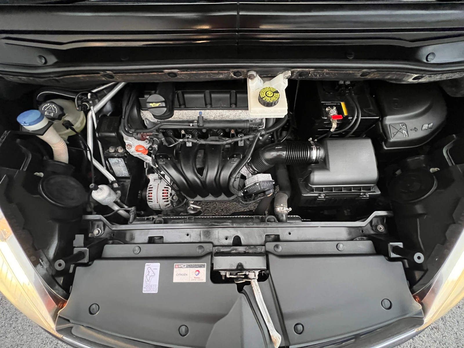Citroen C4 Picasso Grand 1.8i 125�.�. �������� ������� ���������� | Mobile.bg � ����������� 14