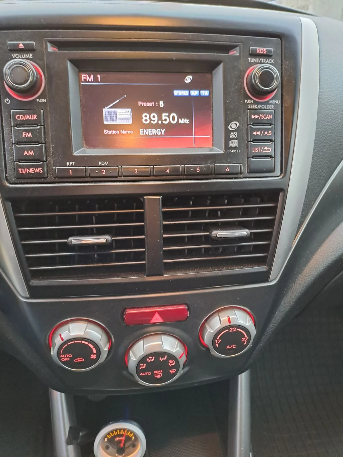 Subaru Forester 2011 - изображение 10