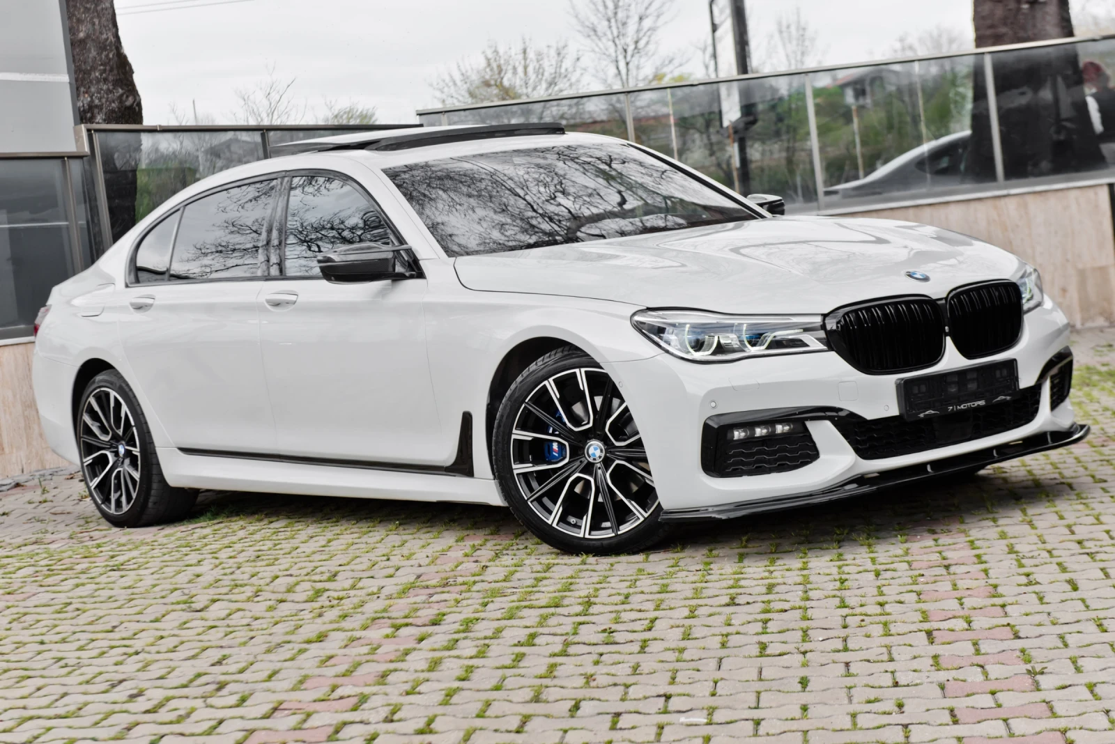 BMW 740 Ld/X-DRIVE/LASER/3xTV/HUD/PANO/FULL