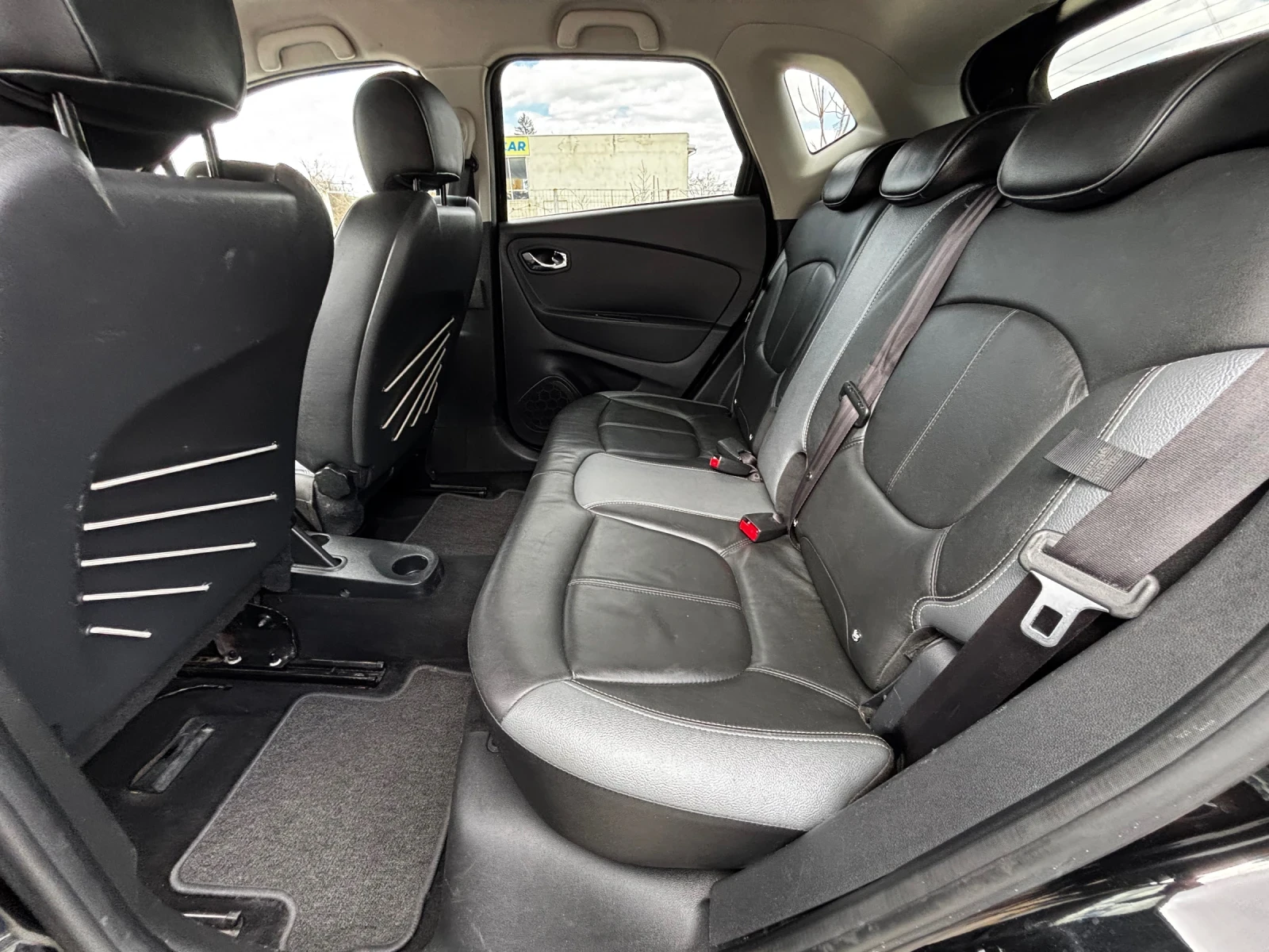 Renault Captur 1.5 DCI* EURO 6* 113 000 KM* FULL* COC* KTEO, снимка 9 - Автомобили и джипове - 54147388