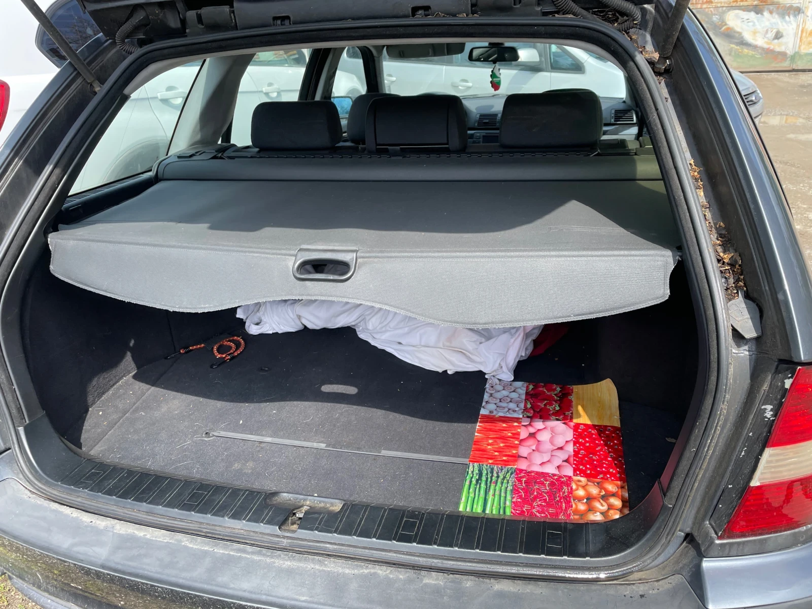 BMW 320, снимка 10 - Автомобили и джипове - 54346258