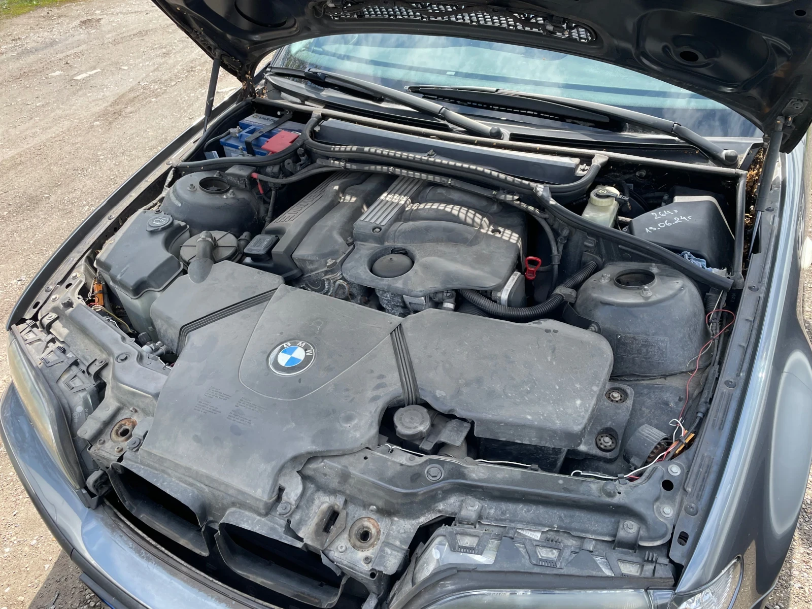 BMW 320, снимка 11 - Автомобили и джипове - 54346258