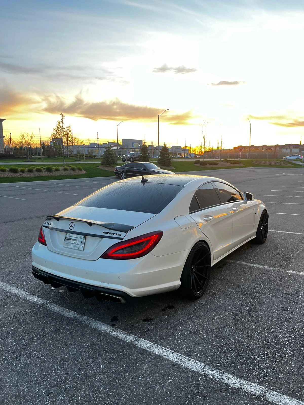 Mercedes-Benz CLS 63 AMG Pano/Lane Assist/H&K/��������� | Mobile.bg � ����������� 7