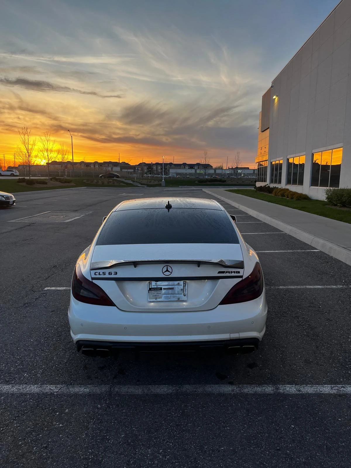 Mercedes-Benz CLS 63 AMG Pano/Lane Assist/H&K/��������� | Mobile.bg � ����������� 9