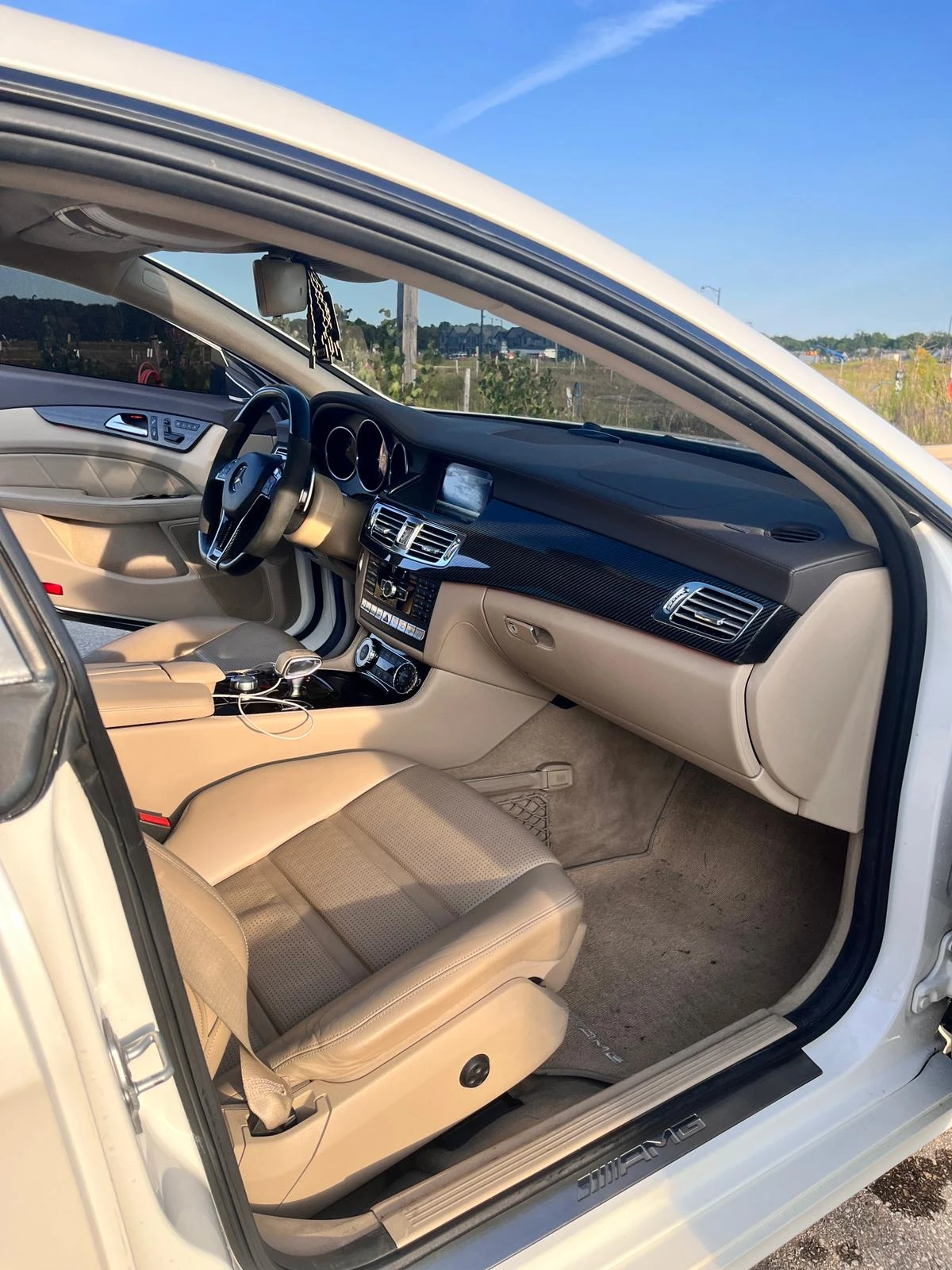 Mercedes-Benz CLS 63 AMG Pano/Lane Assist/H&K/��������� | Mobile.bg � ����������� 11